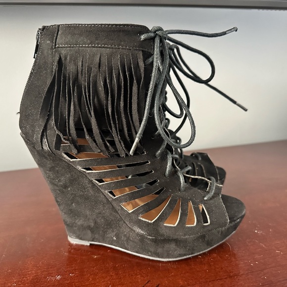 Black Wedges Sandals - Picture 2 of 6